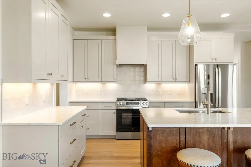 34 Delano Drive Bozeman MT 59718