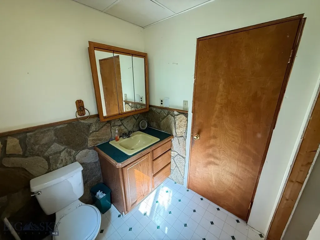 4220 Denton Gulch Road Wolf Creek MT 59648