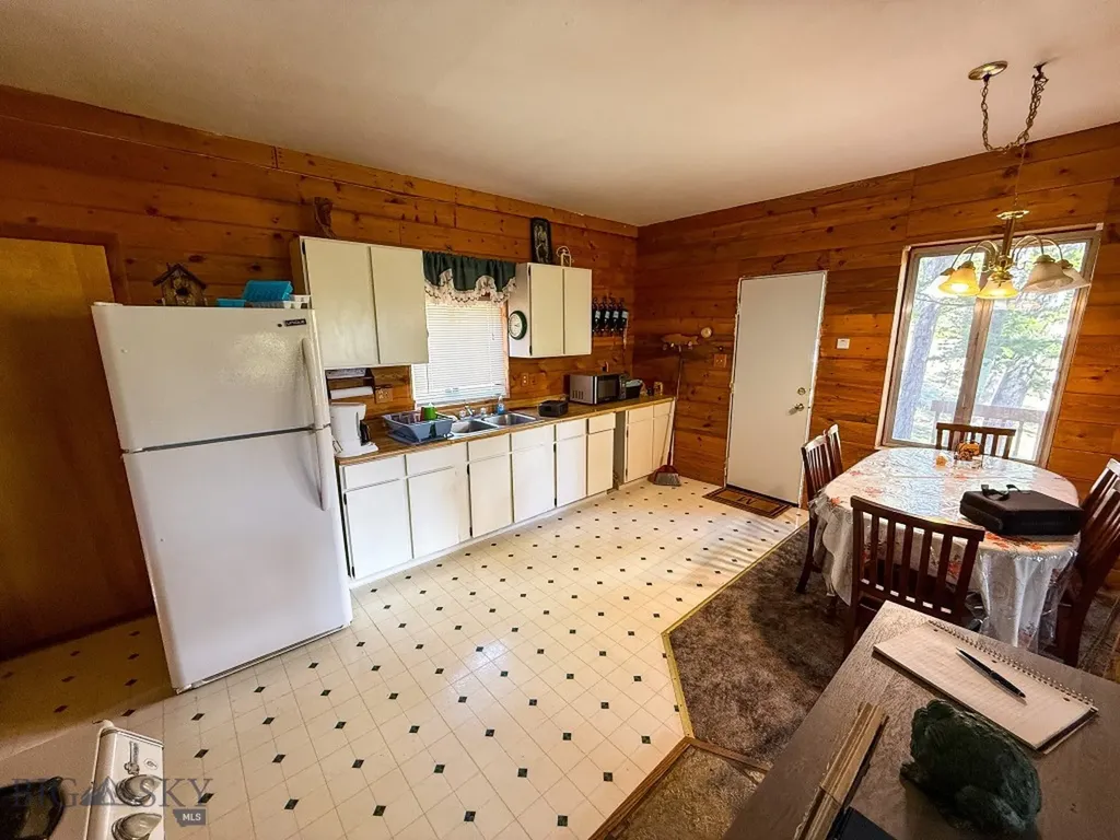 4220 Denton Gulch Road Wolf Creek MT 59648