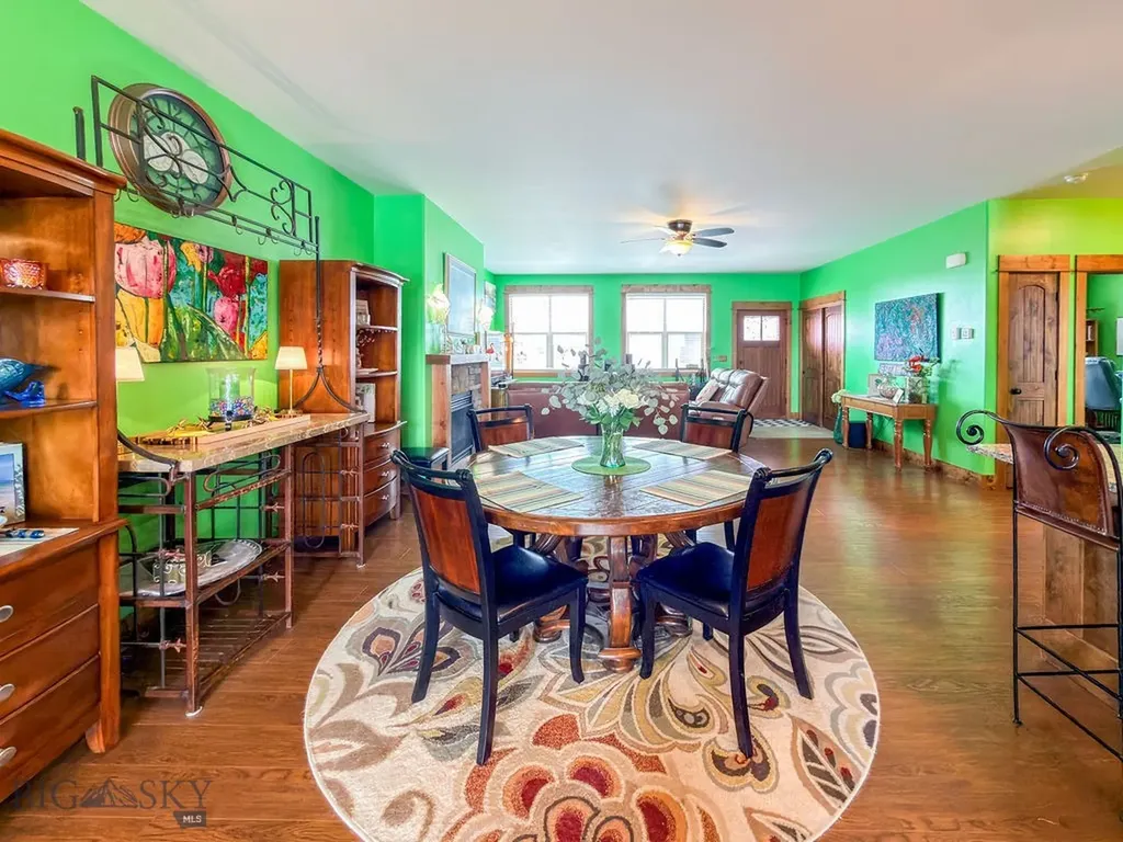 324 NW Passage Lane Manhattan MT 59741