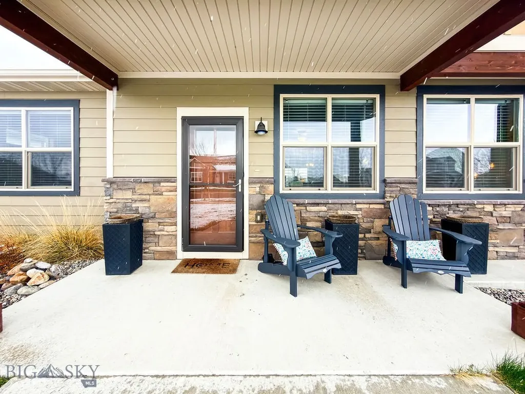 324 NW Passage Lane Manhattan MT 59741