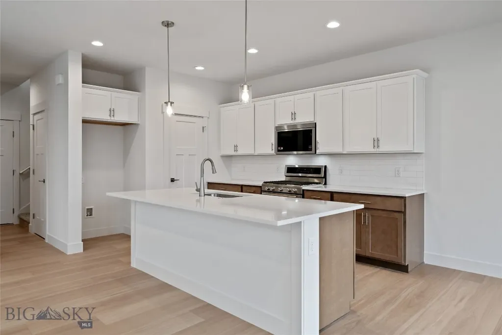 1137 Butler Creek Belgrade MT 59714