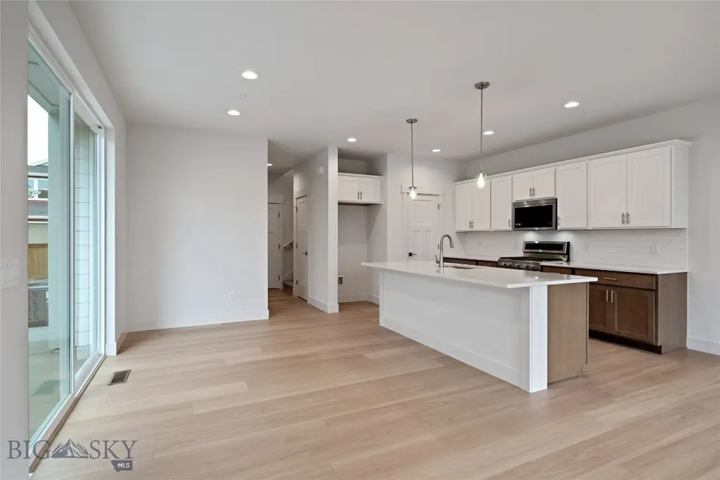 1137 Butler Creek Belgrade MT 59714