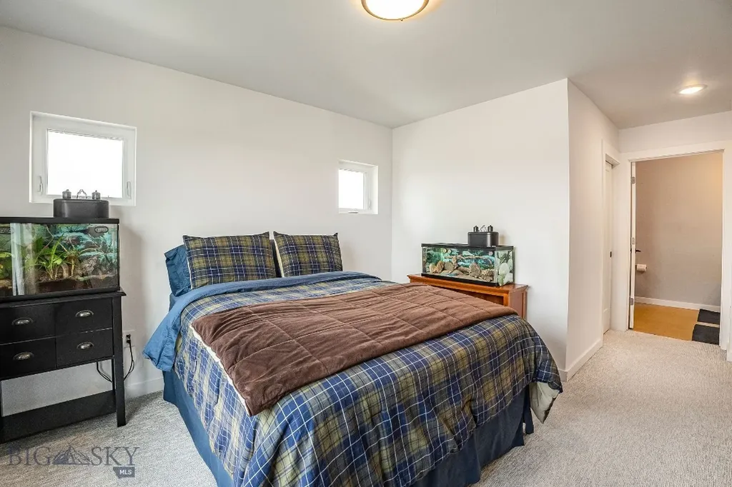 2440 Tschache Lane Bozeman MT 59718