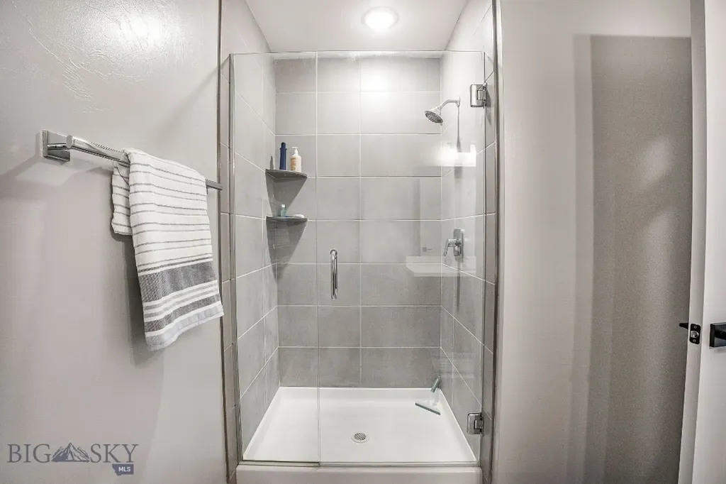 2440 Tschache Lane Bozeman MT 59718