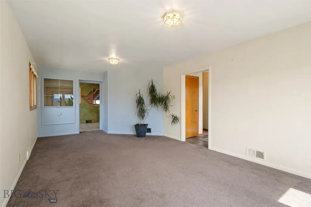 1255 W Aluminum Street Butte MT 59701