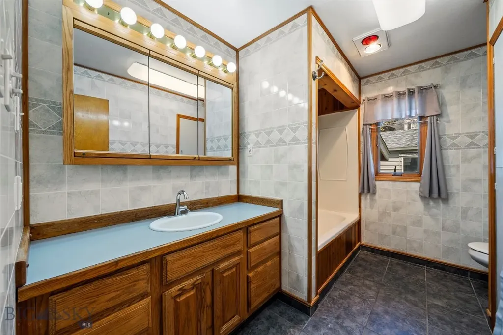 1255 W Aluminum Street Butte MT 59701