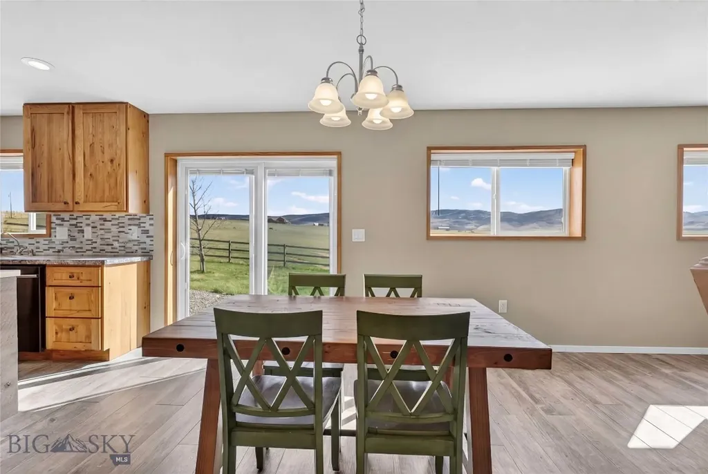 10 Lester Lane Cardwell MT 59721