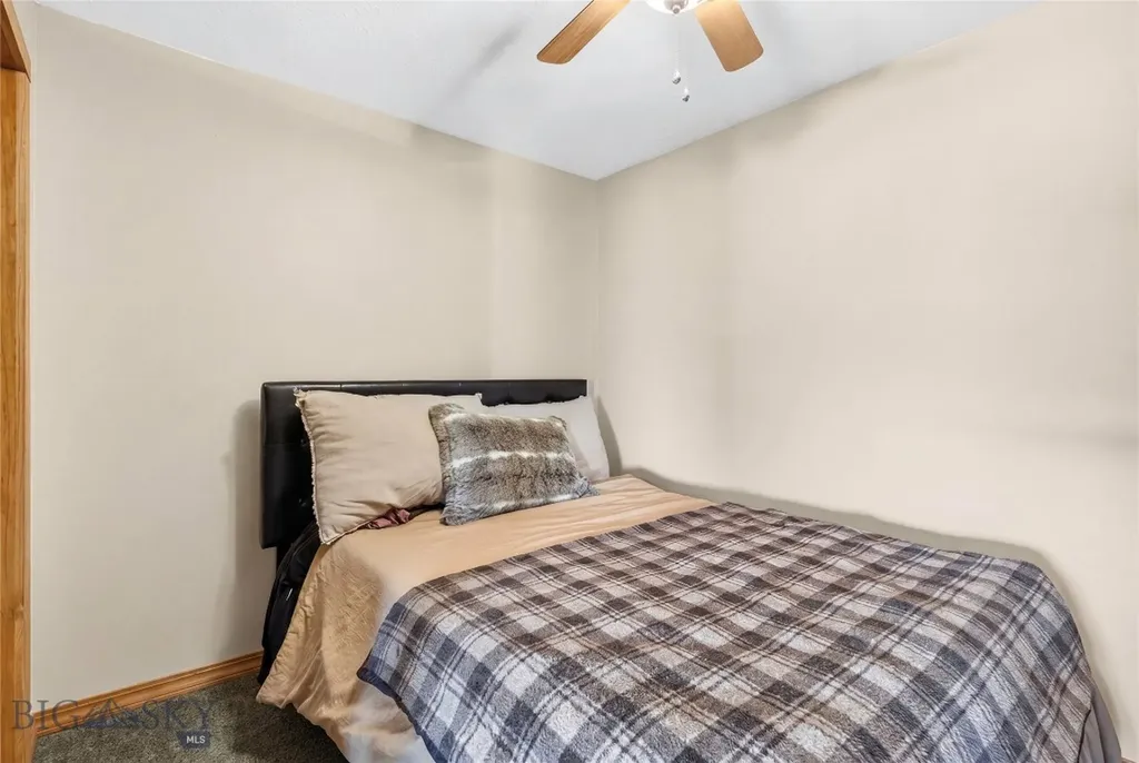 10 Lester Lane Cardwell MT 59721