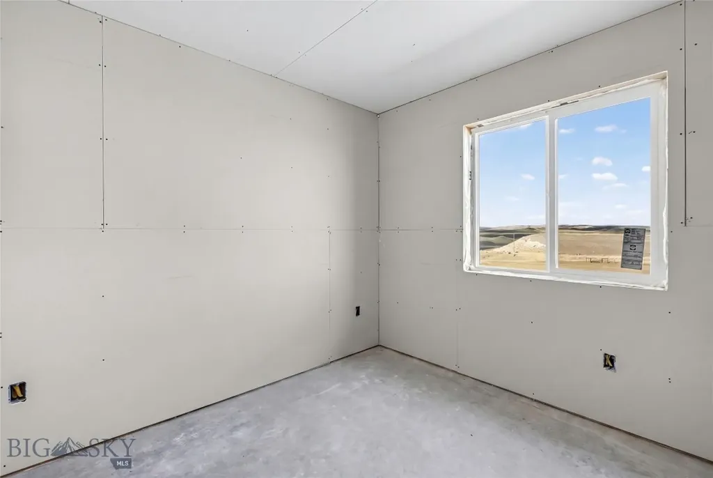 10 Lester Lane Cardwell MT 59721