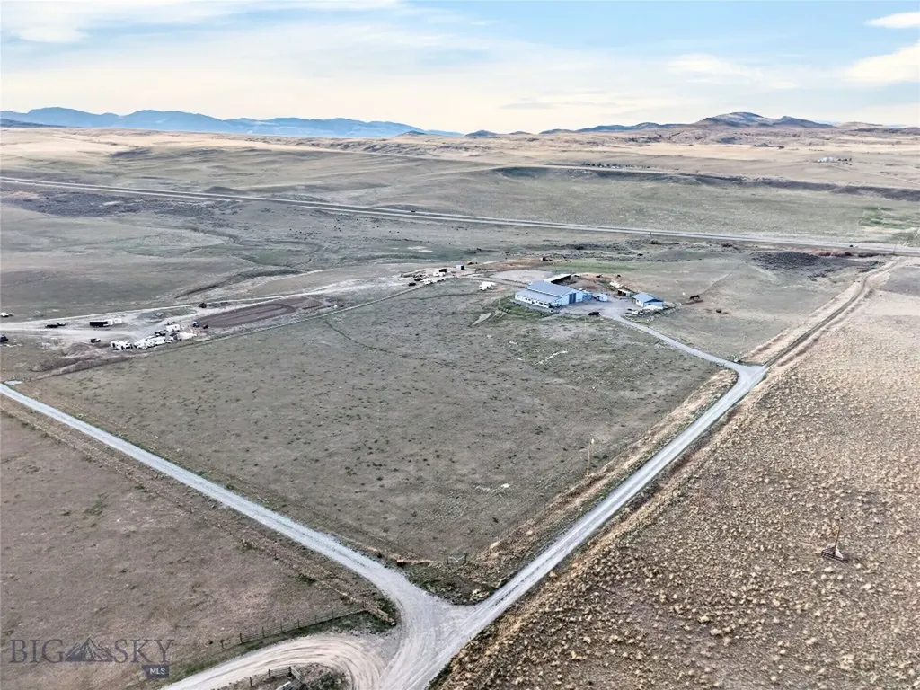 10 Lester Lane Cardwell MT 59721