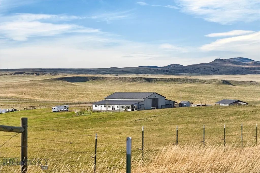 10 Lester Lane Cardwell MT 59721