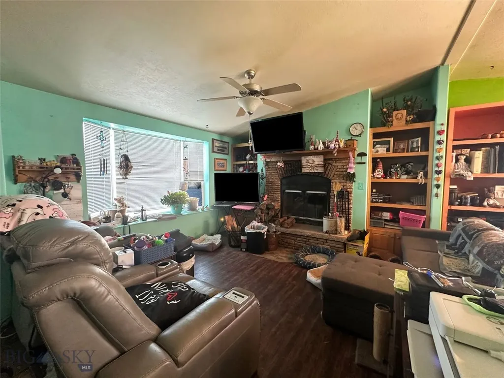 7135 Raven Belgrade MT 59714