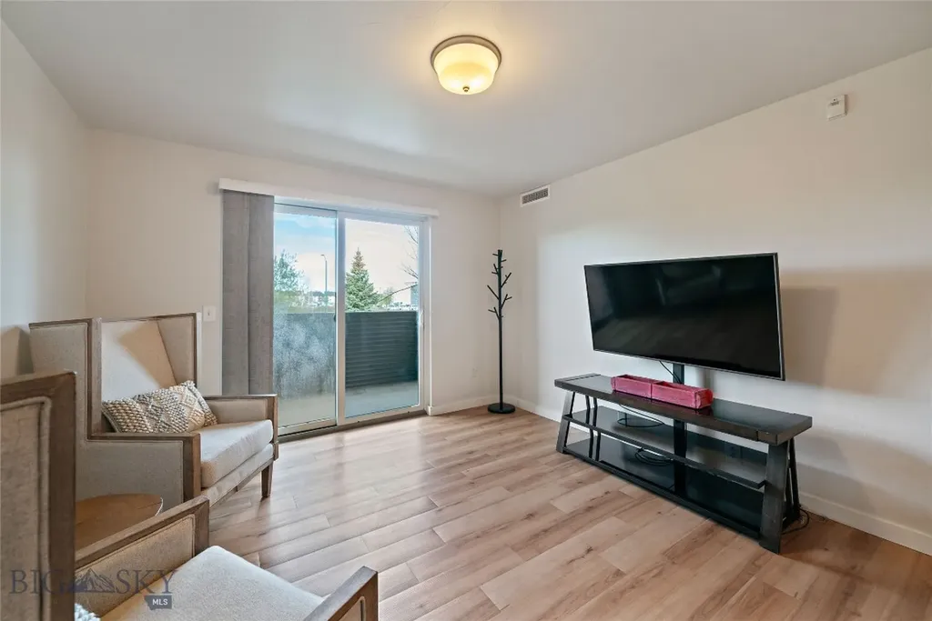 228 S Cottonwood Road Bozeman MT 59718