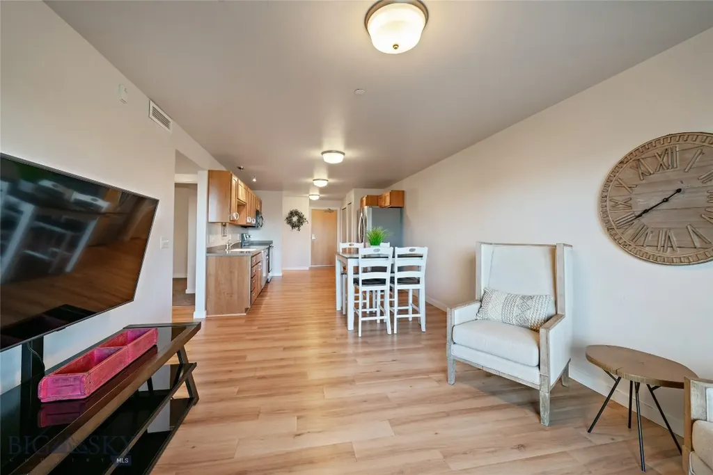 228 S Cottonwood Road Bozeman MT 59718