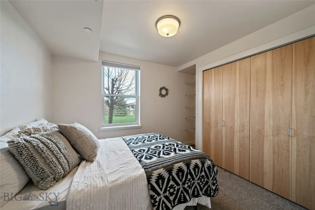 228 S Cottonwood Road Bozeman MT 59718