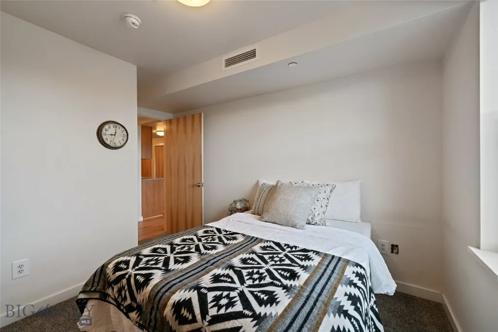 228 S Cottonwood Road Bozeman MT 59718