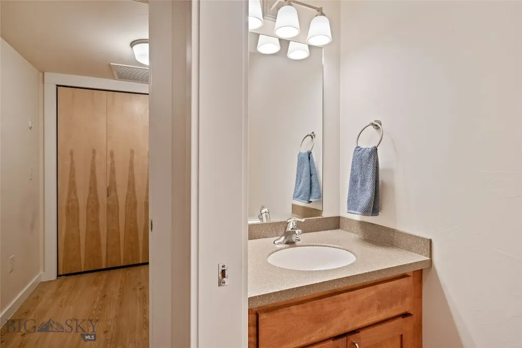 228 S Cottonwood Road Bozeman MT 59718