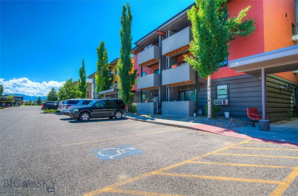 228 S Cottonwood Road Bozeman MT 59718
