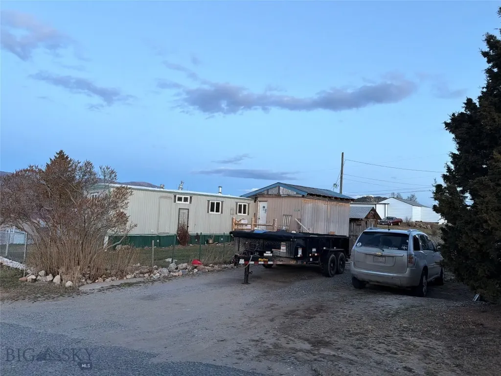 212 Baden Butte MT 59701
