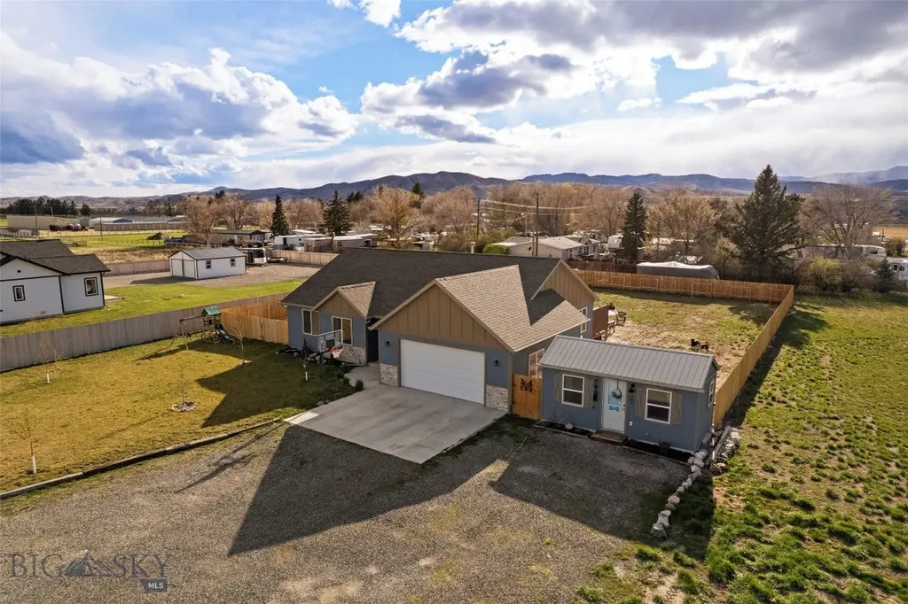 Townsend MT 59644