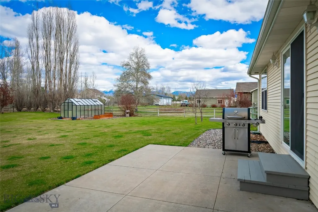 153 Stag Street Belgrade MT 59714