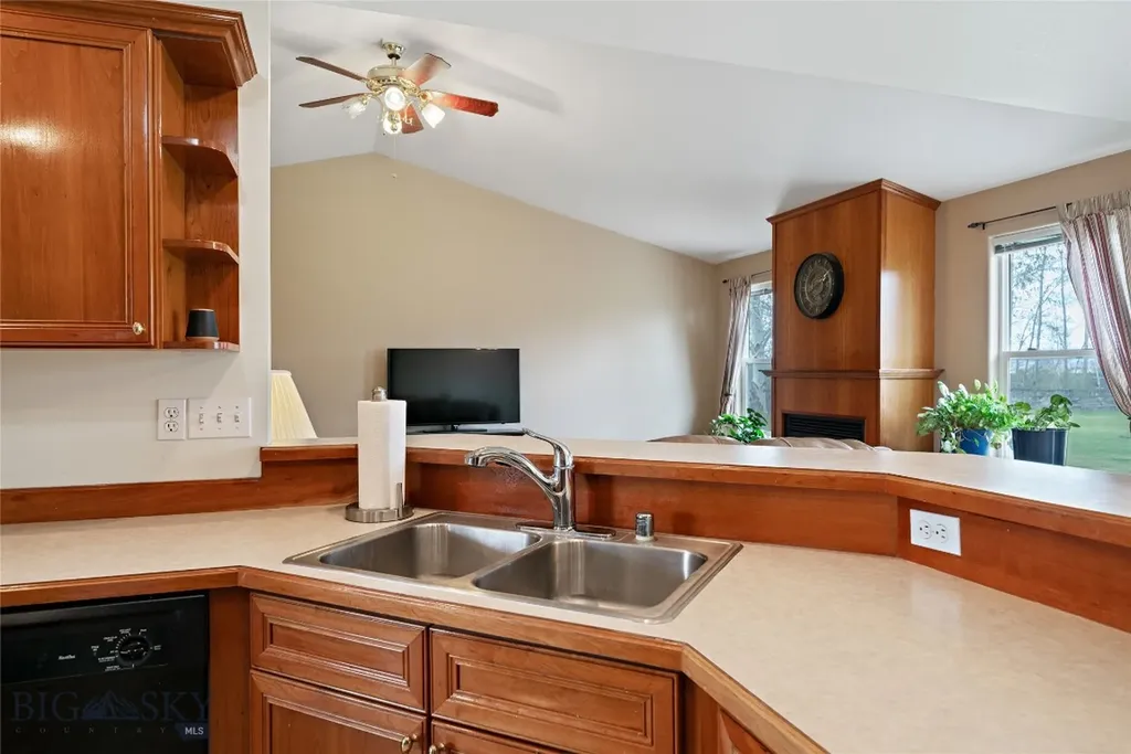 153 Stag Street Belgrade MT 59714