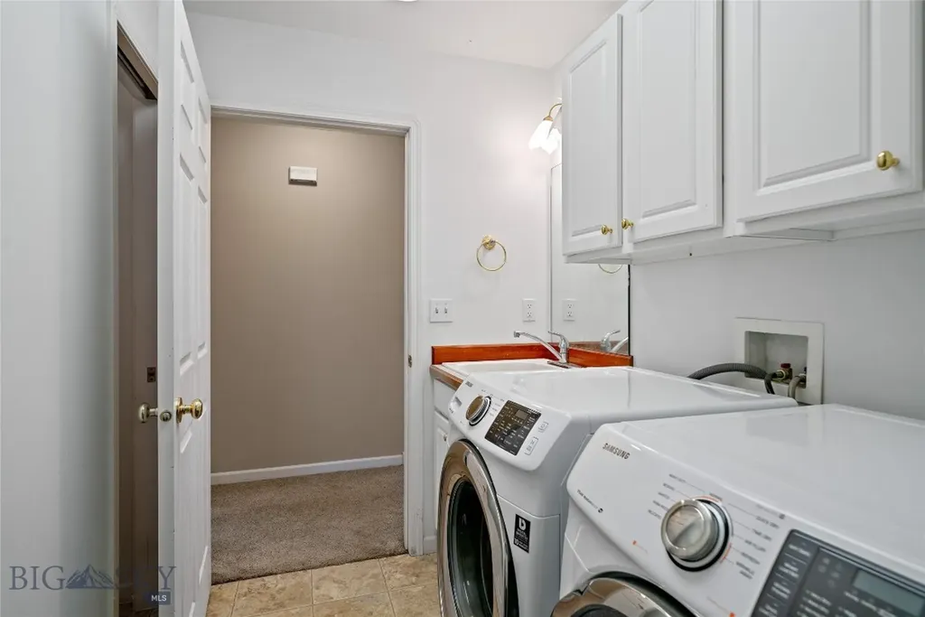 153 Stag Street Belgrade MT 59714
