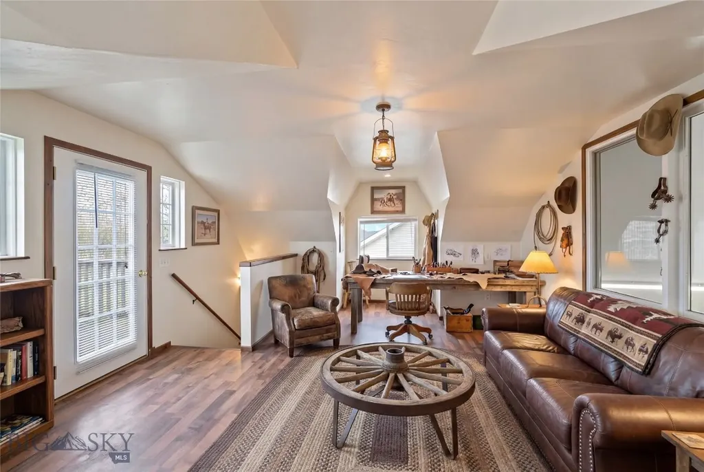 153 Stag Street Belgrade MT 59714