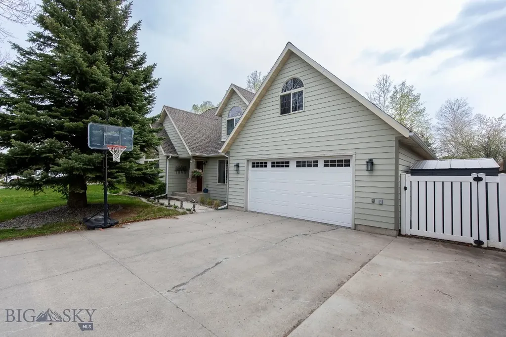308 N 23rd Bozeman MT 59718