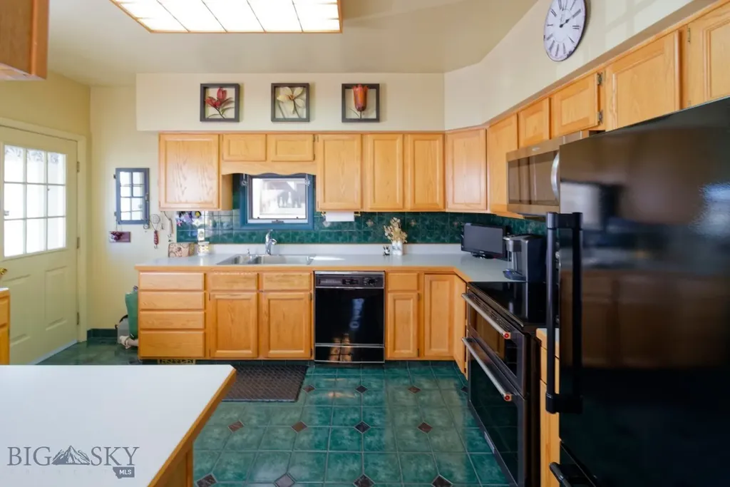 515 N Emmett Street Butte MT 59701