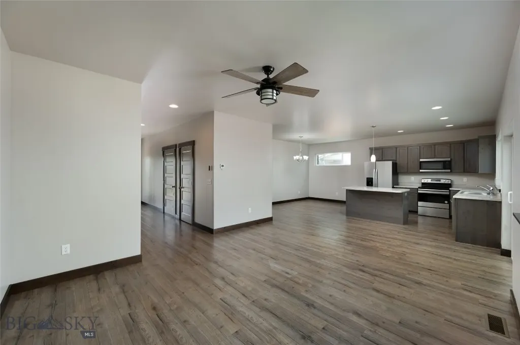 1201 Scooter Lane Belgrade MT 59714