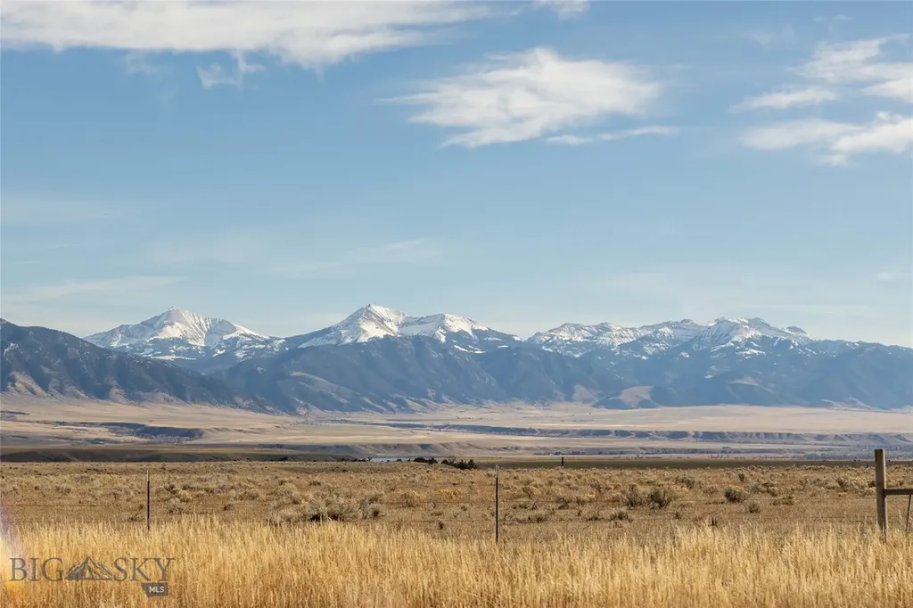 100 S Golden Eagle Mcallister MT 59740