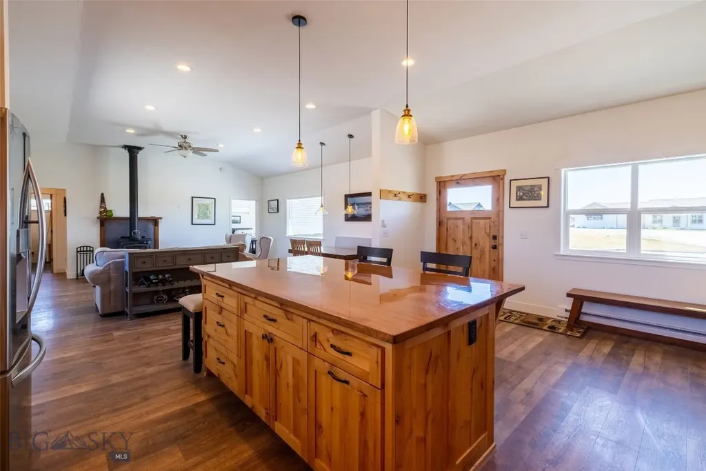 122 Rolling Prairie Three Forks MT 59752