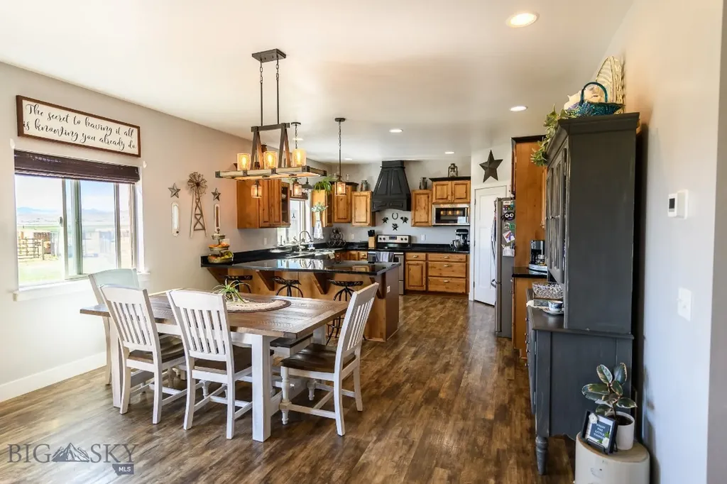319 Morrison Lane Dillon MT 59725