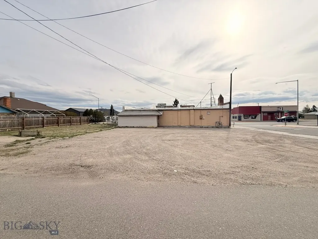 1700 Harrison Butte MT 59701