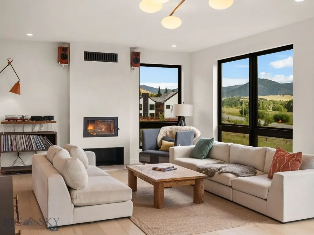 44 Midway Bridger Road Bozeman MT 59715