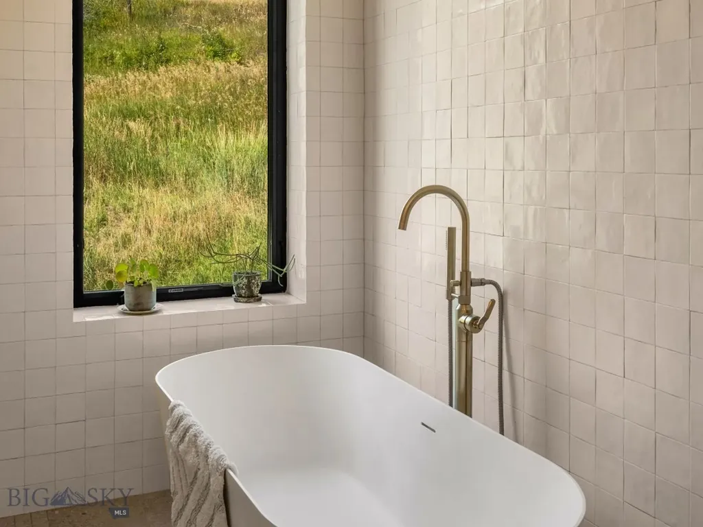44 Midway Bridger Road Bozeman MT 59715