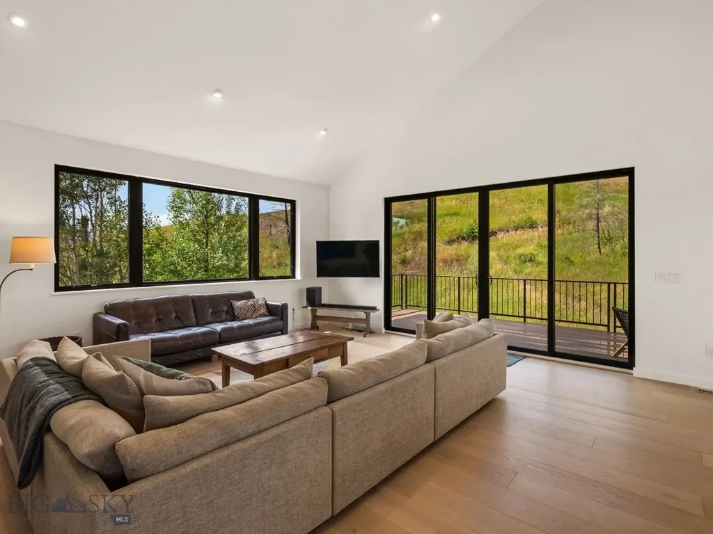 44 Midway Bridger Road Bozeman MT 59715