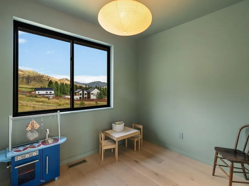 44 Midway Bridger Road Bozeman MT 59715