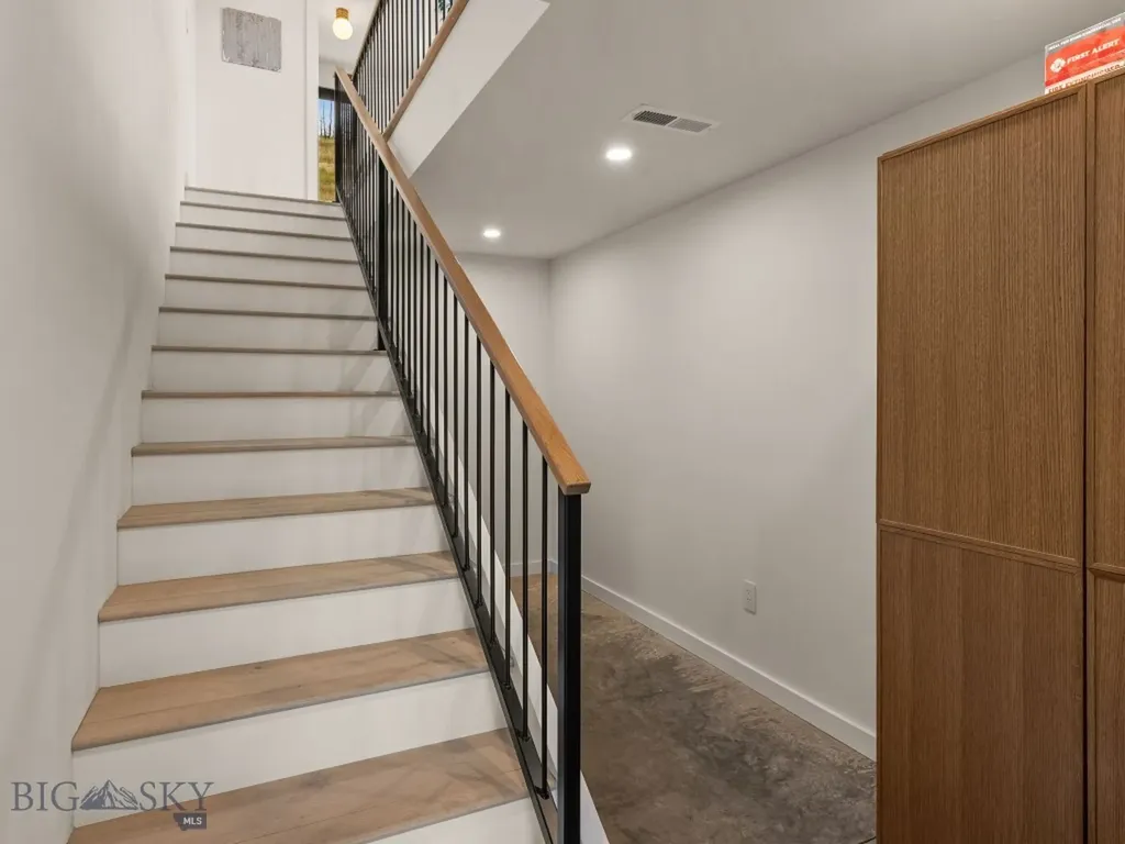 44 Midway Bridger Road Bozeman MT 59715