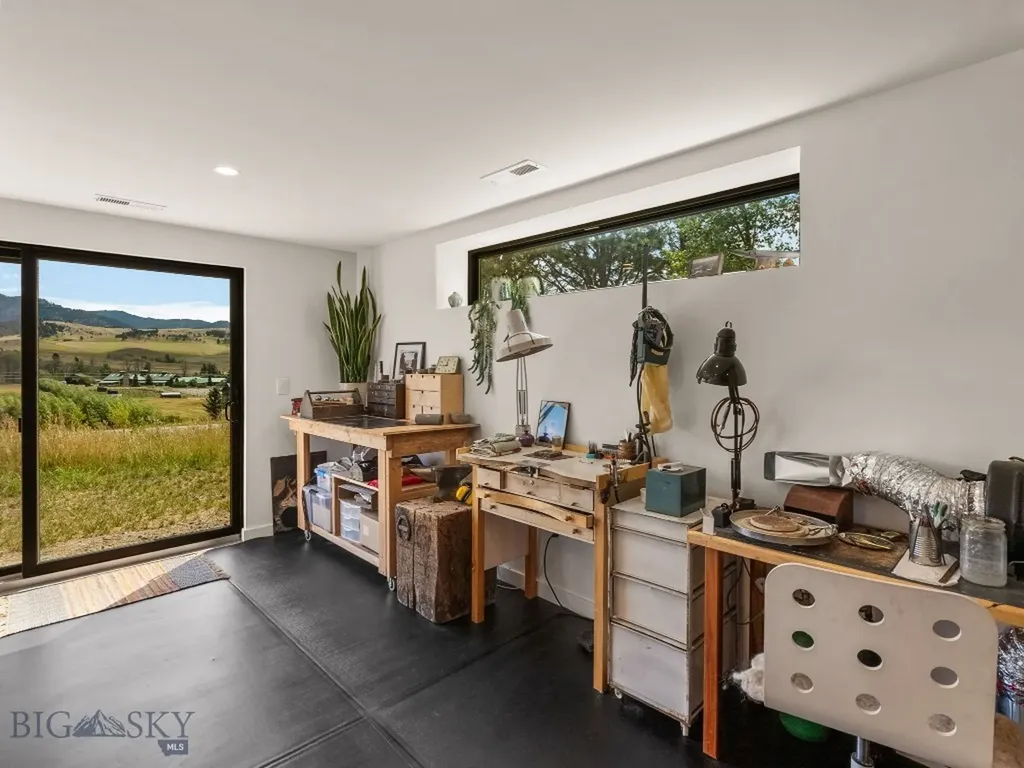 44 Midway Bridger Road Bozeman MT 59715