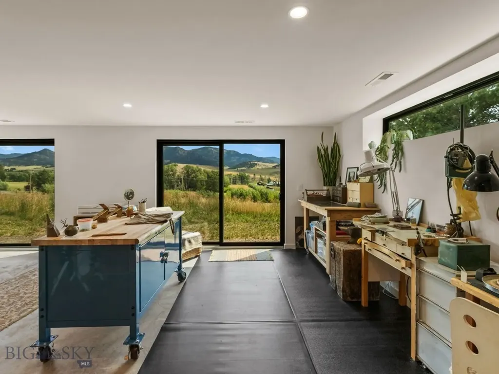 44 Midway Bridger Road Bozeman MT 59715