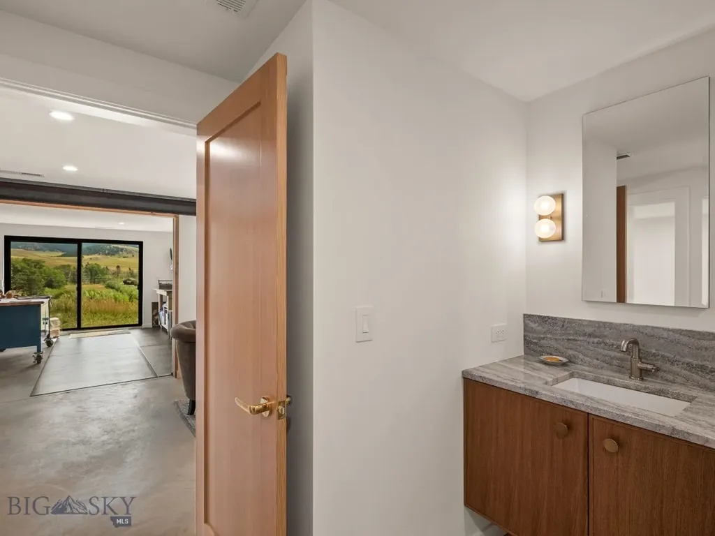 44 Midway Bridger Road Bozeman MT 59715