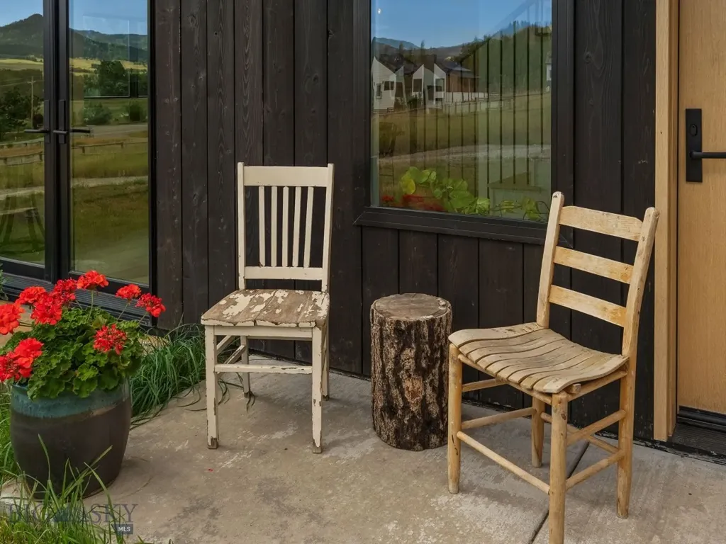 44 Midway Bridger Road Bozeman MT 59715