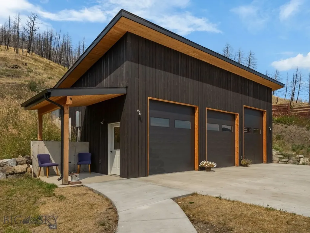 44 Midway Bridger Road Bozeman MT 59715