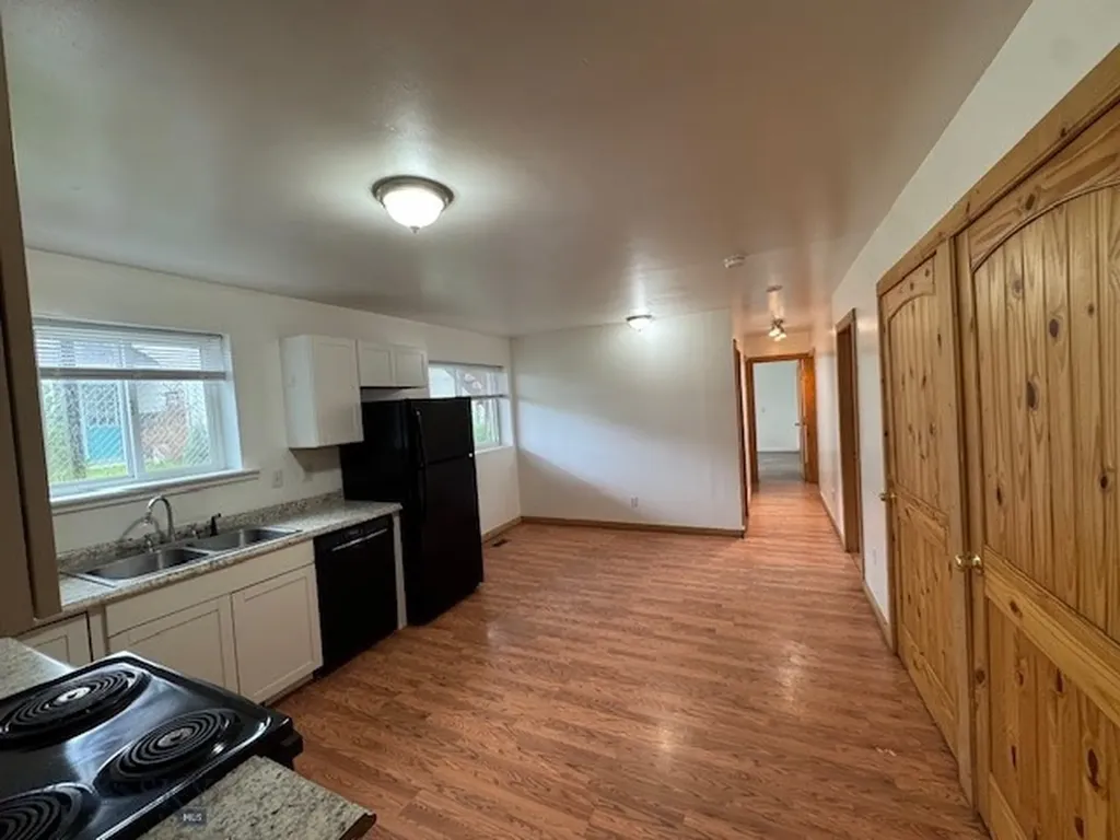 302 10th Belgrade MT 59714