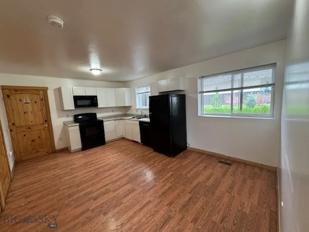 302 10th Belgrade MT 59714