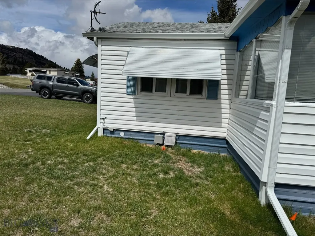 1300 Sunrise Lane Butte MT 59701