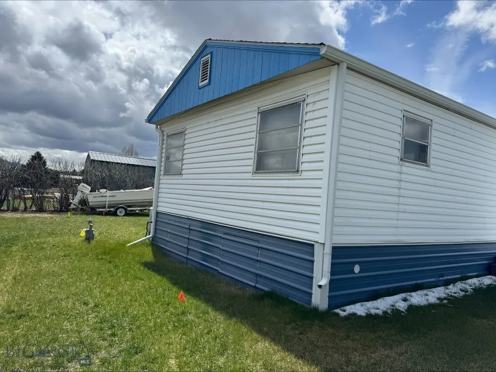 1300 Sunrise Lane Butte MT 59701